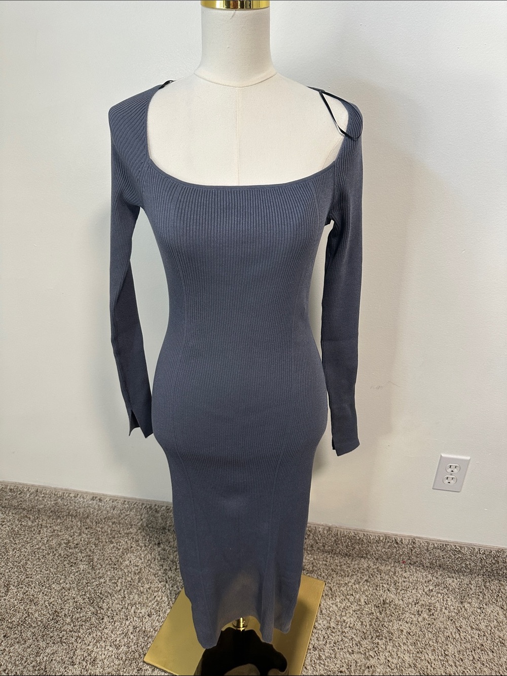 🌷 NWT H&M Sweater Dress